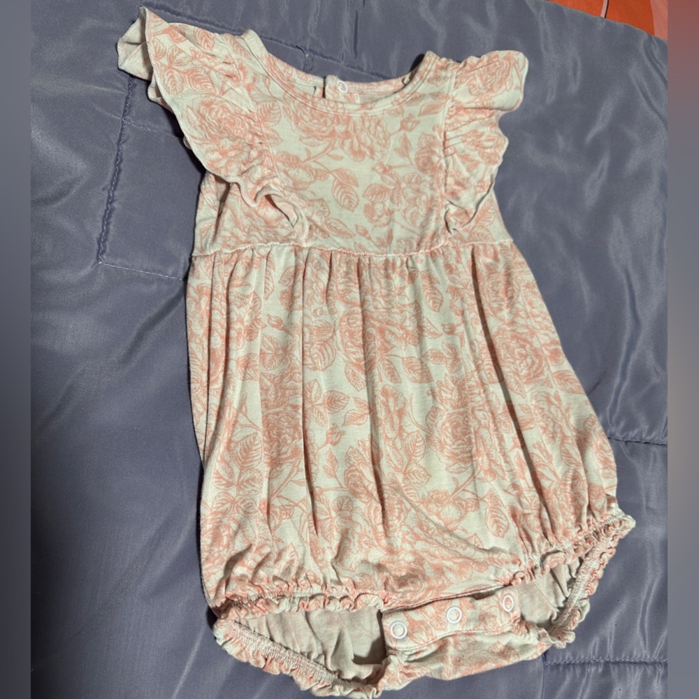POSH PEANUT OUTFIT